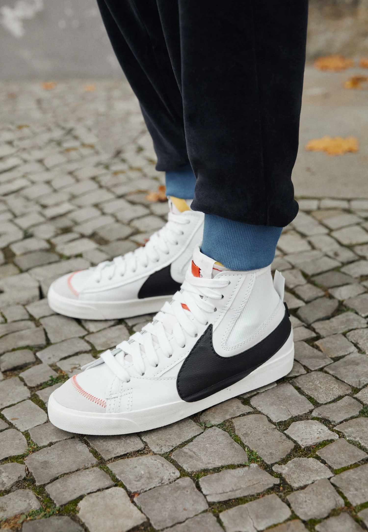 Nike Sportswear Blazer Mid '77 Jumbo UnisexSneakers AlteWhite/Black/Sail/Team Orange Donna Sneakers NI112N02S-A11 2 Nike Sportswear Blazer Mid '77 Jumbo UnisexSneakers AlteWhite/Black/Sail/Team Orange Donna Sneakers NI112N02S-A11 - immagine 2