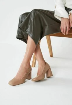 Next Forever Comfort With Motionflex Square Toe Block Heel Standard - Decolleté - Camel Brown