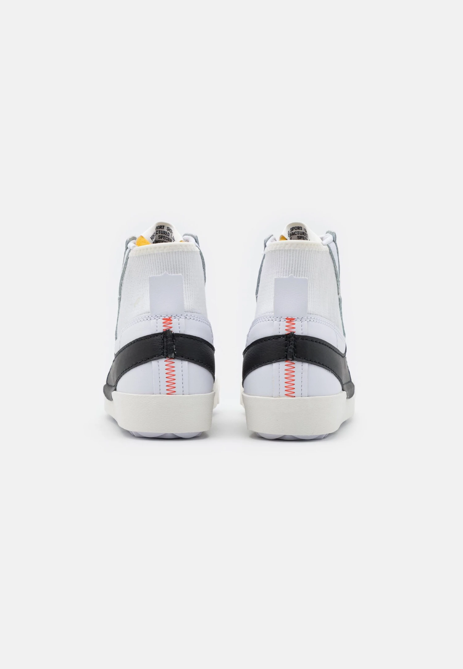 Nike Sportswear Blazer Mid '77 Jumbo UnisexSneakers AlteWhite/Black/Sail/Team Orange Donna Sneakers NI112N02S-A11 5 Nike Sportswear Blazer Mid '77 Jumbo UnisexSneakers AlteWhite/Black/Sail/Team Orange Donna Sneakers NI112N02S-A11 - immagine 5