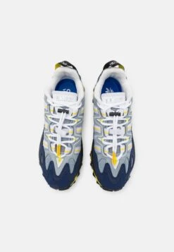 Adidas Originals HyperturfSneakers BasseLight Grey/Yellow/Dark Blue Uomo Sneaker AD112O0T8-C11 -Nike Sportswear Negozio 60411e7dd9f24fdcb66b1b690688b28d scaled