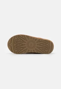 Ugg Tasman - Pantofole - Chestnut -Nike Sportswear Negozio 7f8a486afd4b4cdf8c48b654f7800e0b scaled