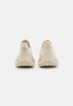 Aldo GilgaSneakers BasseOther White Donna Sneakers A0111A0VJ-B11 -Nike Sportswear Negozio 8317e3099f01495f93408378e7d6c096 scaled