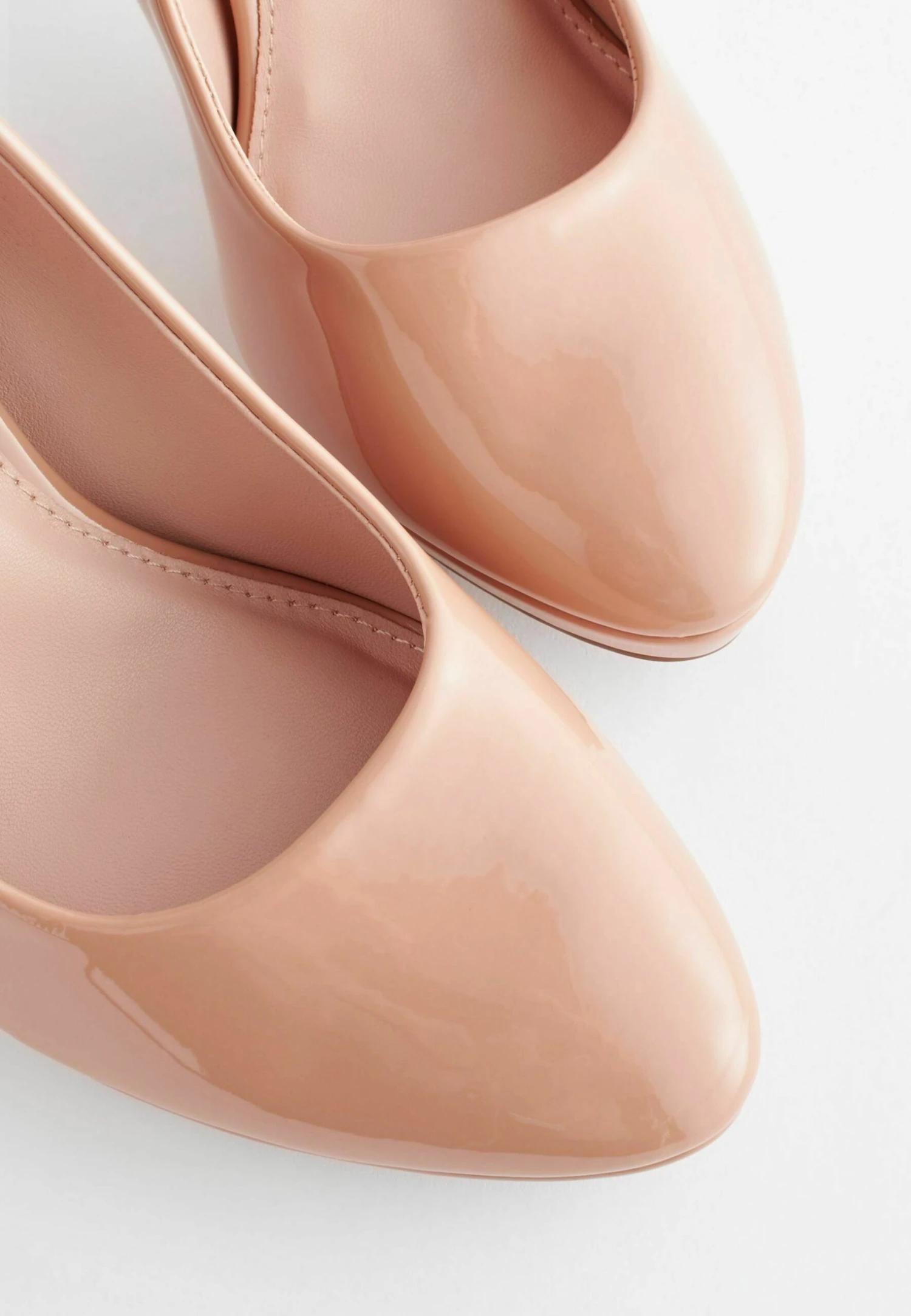 Next Forever Comfort Platform Court Regular Wide FitDecolletéCamel Donna Scarpe Con Tacco NX311B0AZ-B11 5 Next Forever Comfort Platform Court Regular Wide FitDecolletéCamel Donna Scarpe Con Tacco NX311B0AZ-B11 - immagine 5